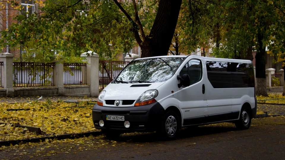 Renault Trafic 4