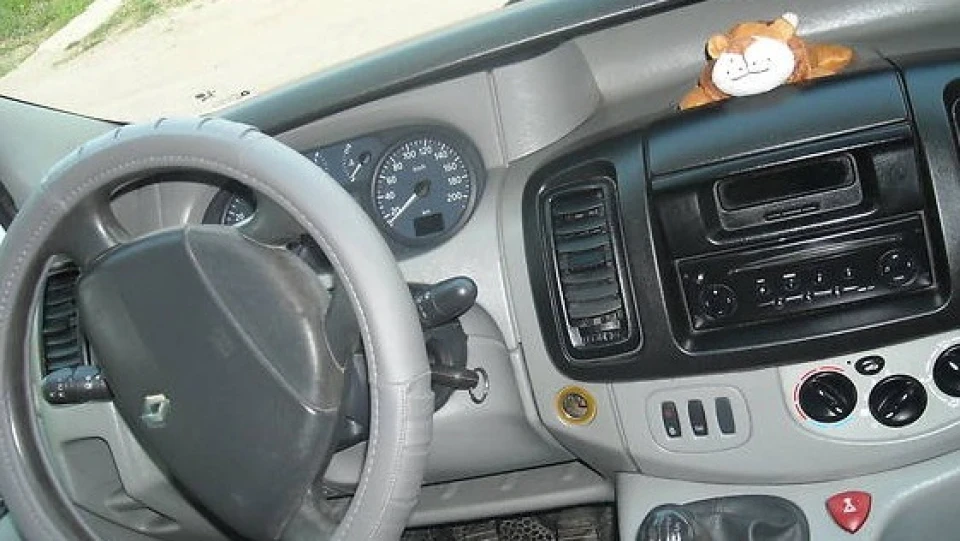 Renault Trafic 5