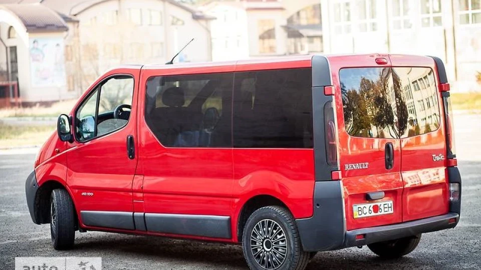 Renault Trafic 4