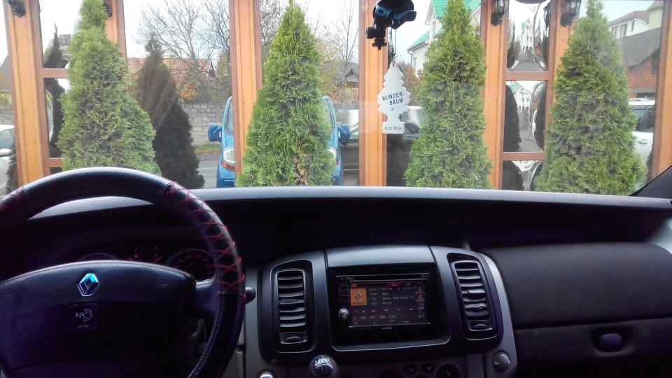 Renault Trafic 5