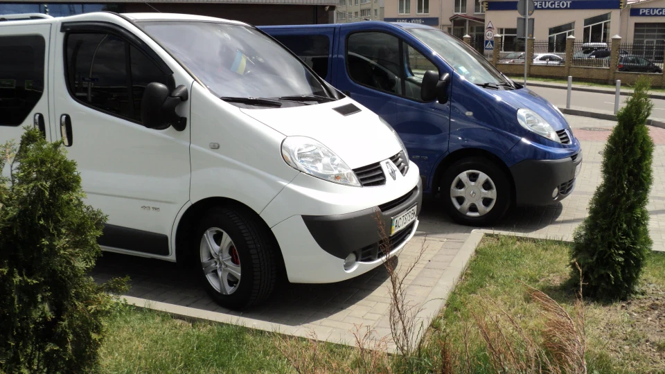 Renault Trafic 4