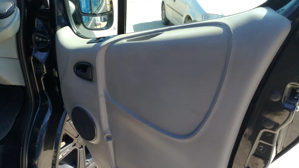 Renault Trafic 5