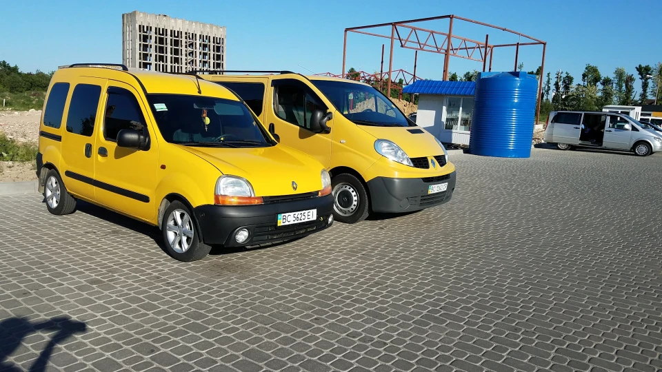 Renault Trafic 4