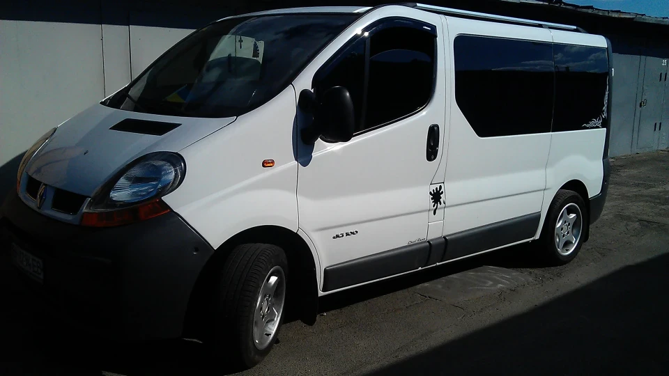 Renault Trafic 4