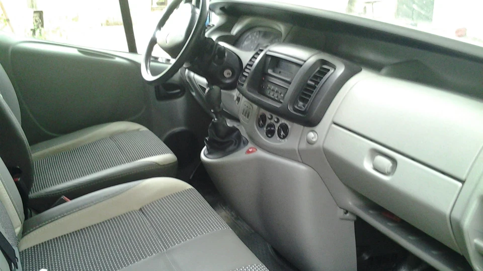 Renault Trafic 4
