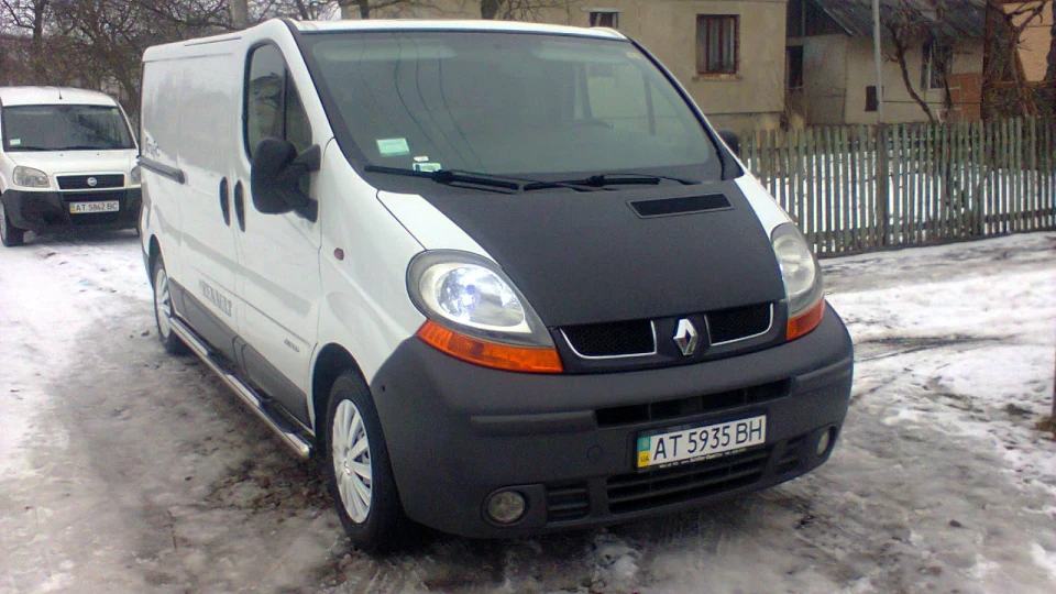 Renault Trafic 4
