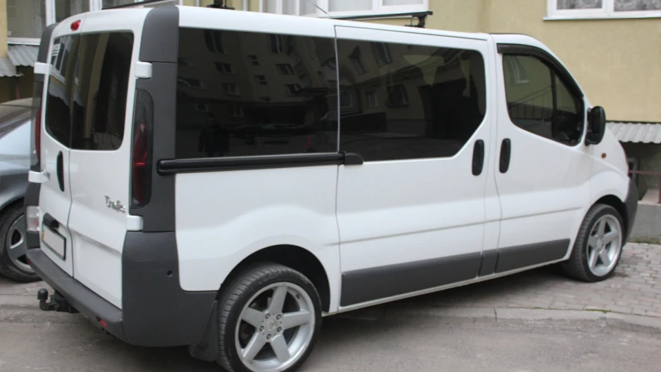 Renault Trafic 4