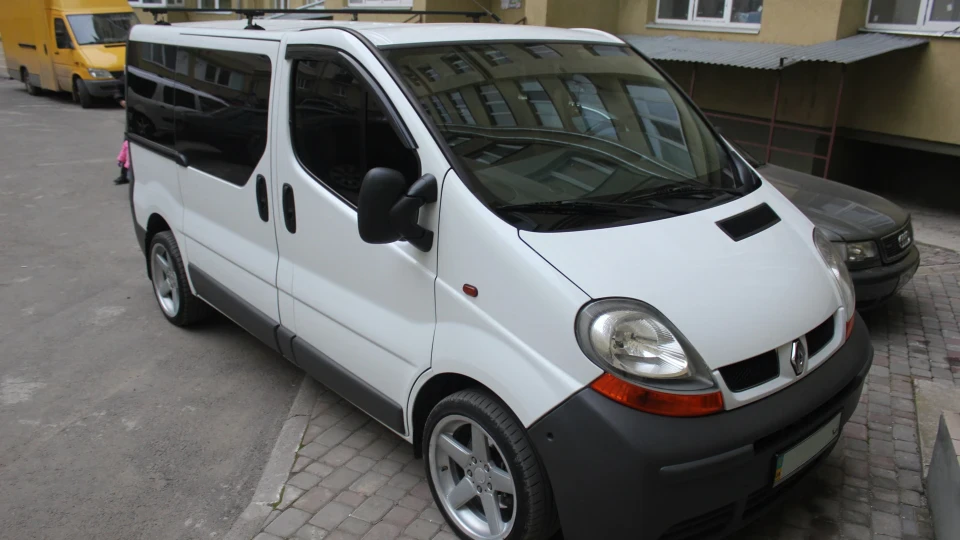 Renault Trafic 5