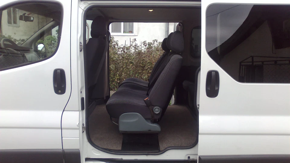 Renault Trafic 140 DCI 3
