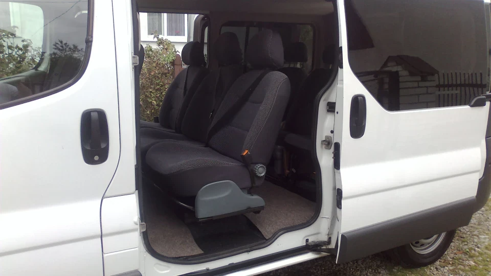 Renault Trafic 140 DCI 4