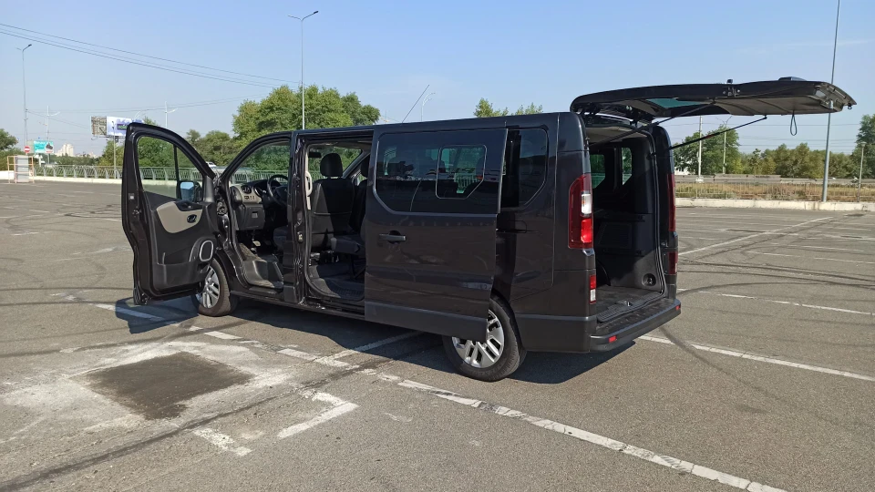 Renault Trafic 1.6 бітурбо 2