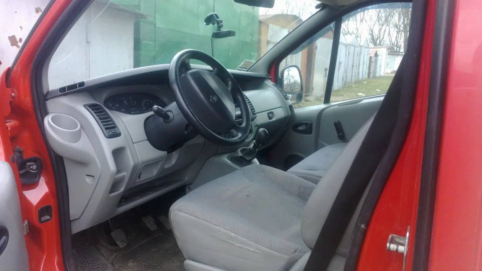 Renault Trafic 1.9 dci Трапик 2