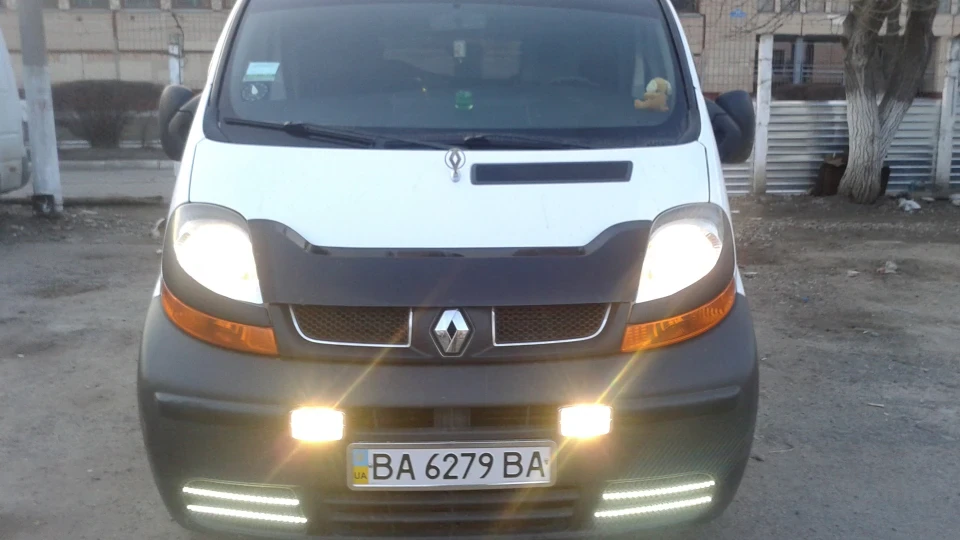 Renault Trafic 1.9 dci100 2
