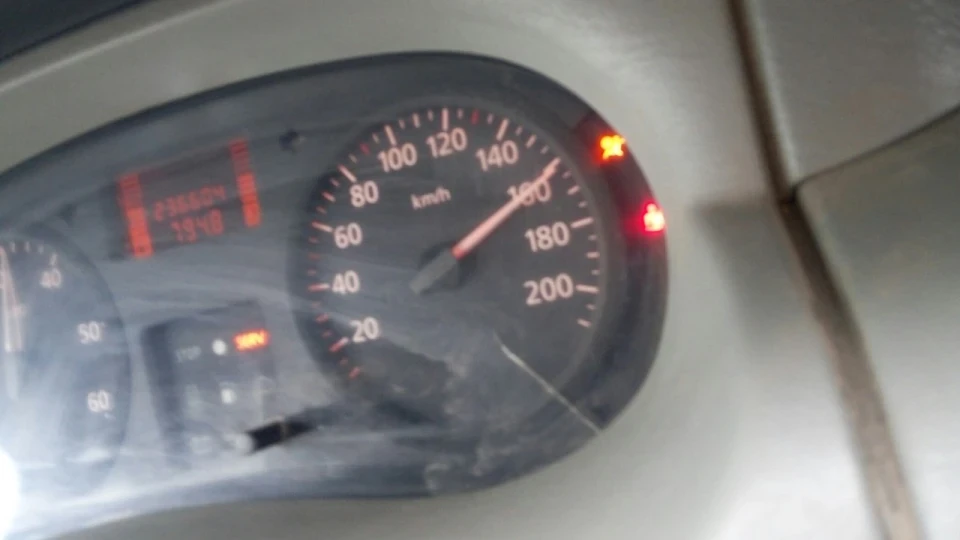 Renault Trafic 1.9 DСI 100 "Kottrafic" 3