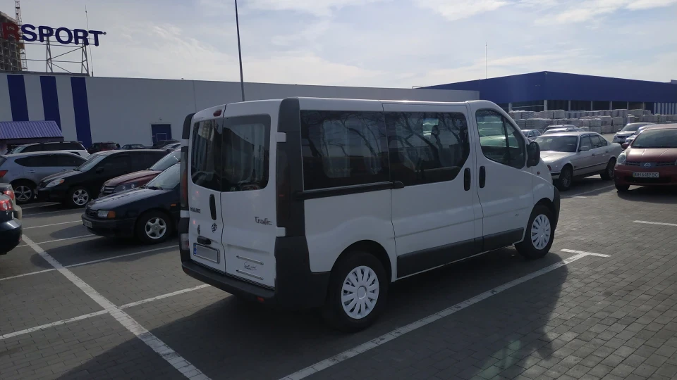 Renault Trafic 1.9 (F9Q762) 4