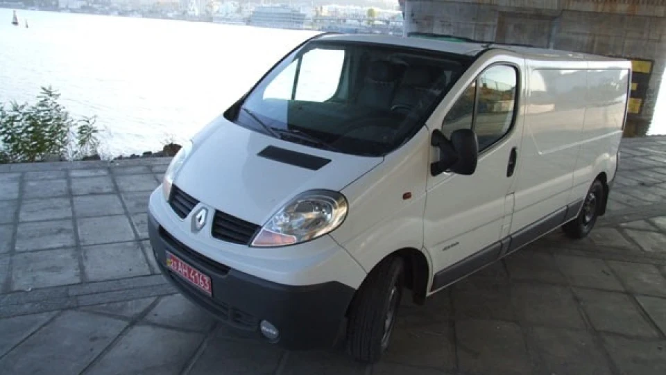 Renault Trafic 1.9 turbo LONG 2