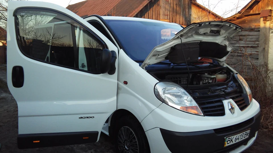 Renault Trafic 1,9(100) Бусон 5