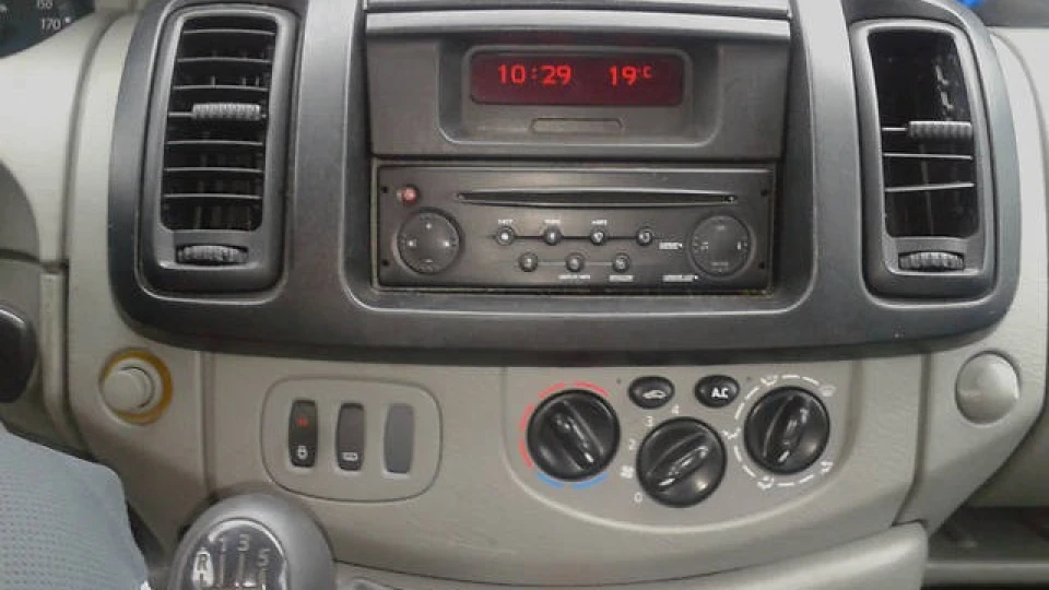 Renault Trafic 2 літри 115 коней 5