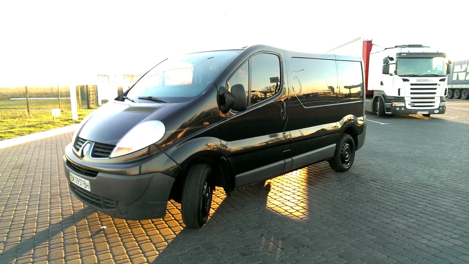 Renault Trafic 2.0 dci115 2