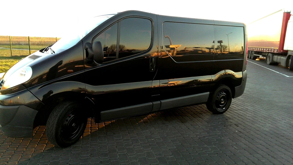 Renault Trafic 2.0 dci115 3