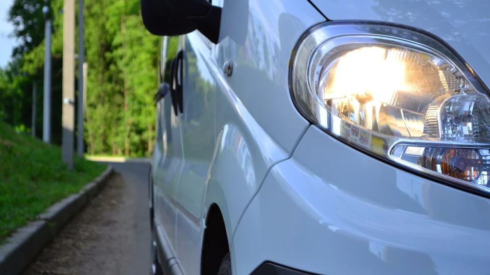 Renault Trafic 2.0 дизель 2