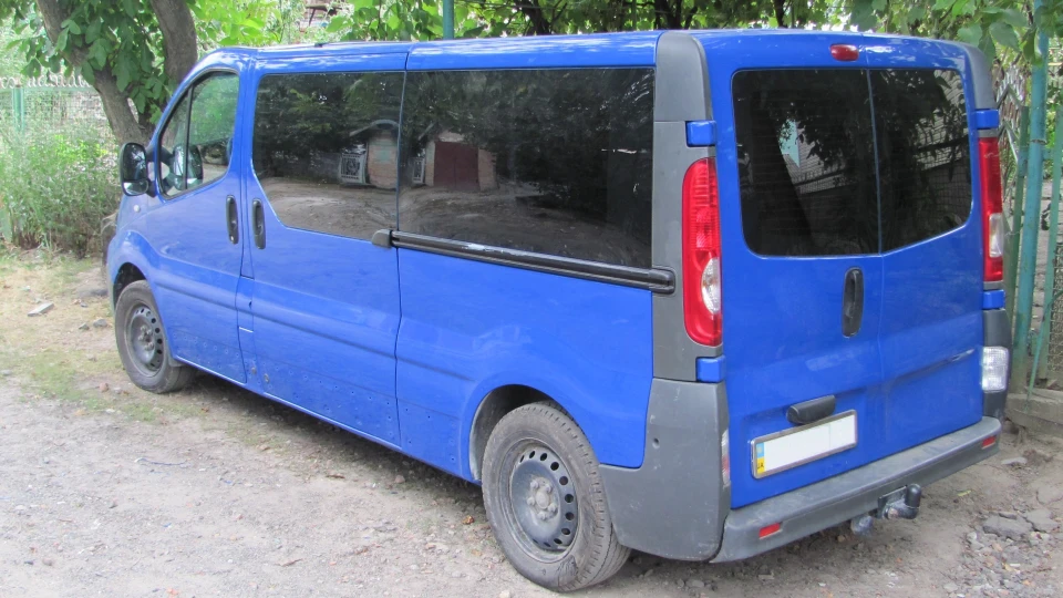 Renault Trafic 2.0 ЛАСТІВКА 2