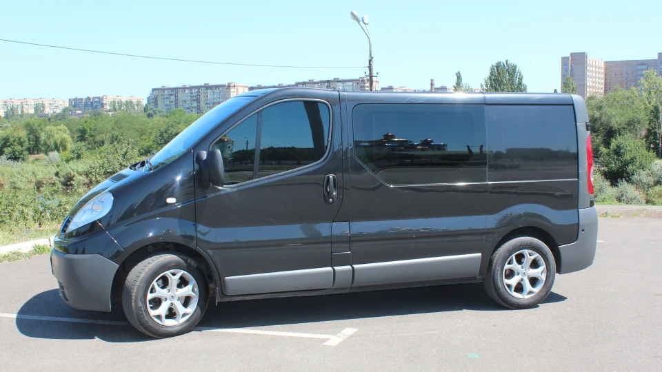 Renault Trafic 2.0 ТУРБО ТРАФище 3