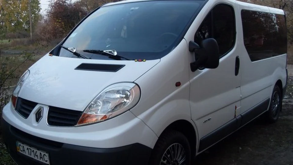Renault Trafic 2.0 турбо 2