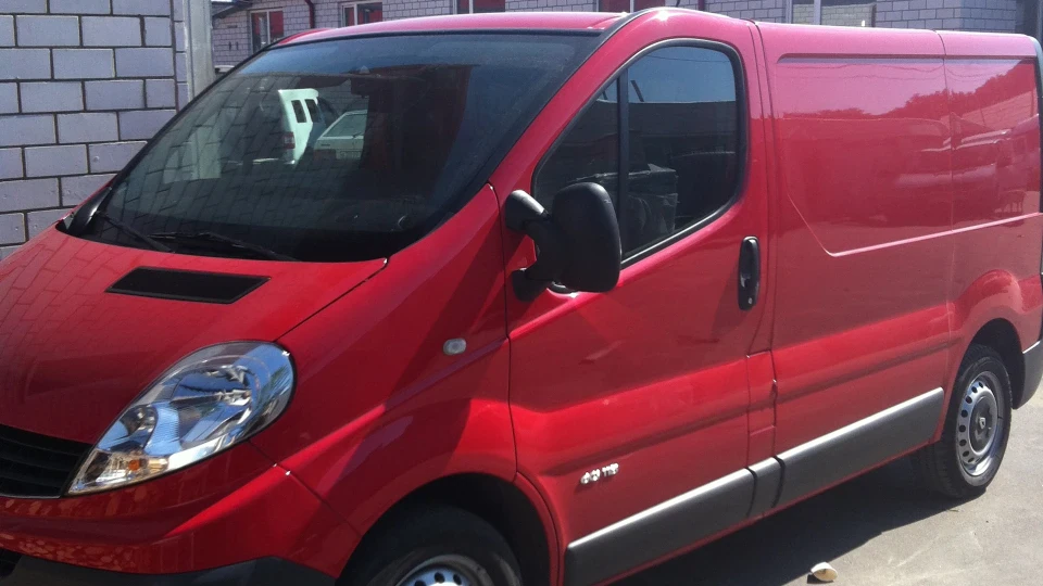 Renault Trafic 2.0 турбо 2