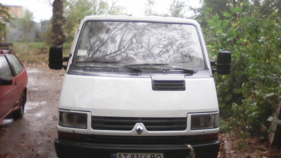 Renault Trafic 2.1 дизель