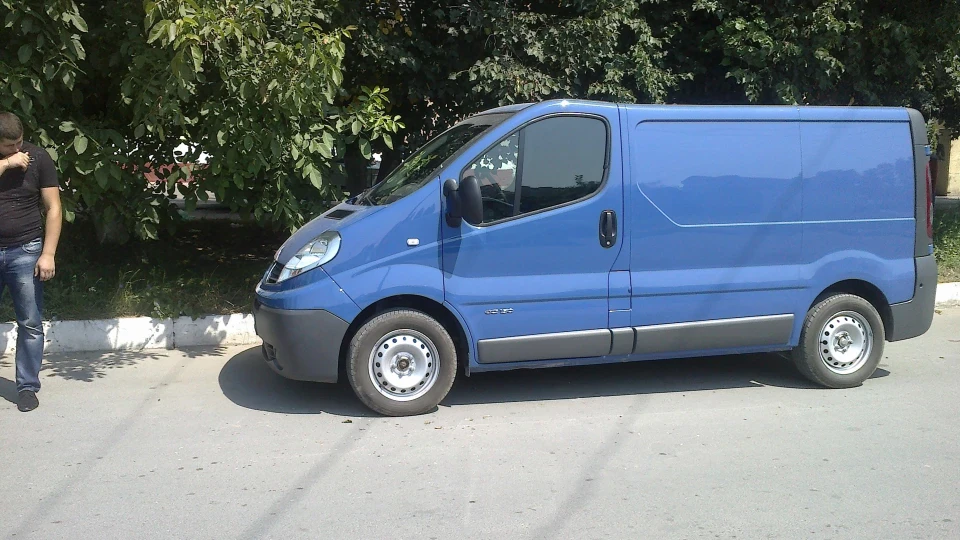 Renault Trafic 2.5 dci