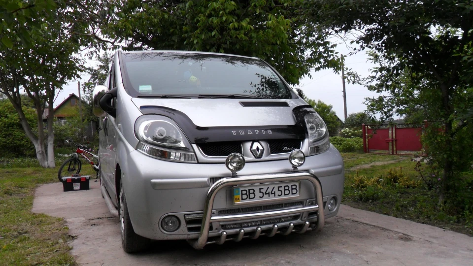 Renault Trafic 2,5 DYNAMIQUE dci 140 4