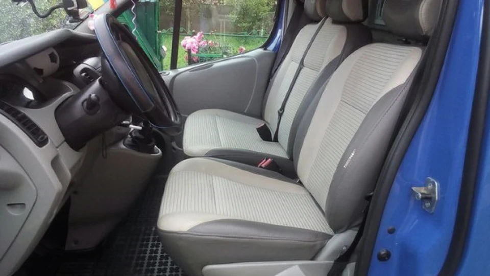 Renault Trafic 2.5 турбо 4