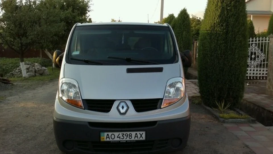 Renault Trafic 2.O DCI 115 3
