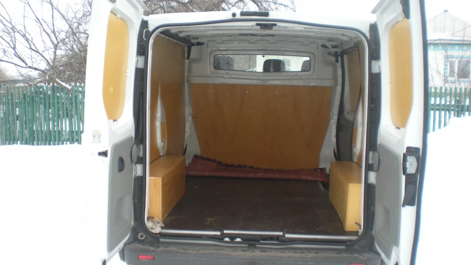 Renault Trafic Біла конячка 4