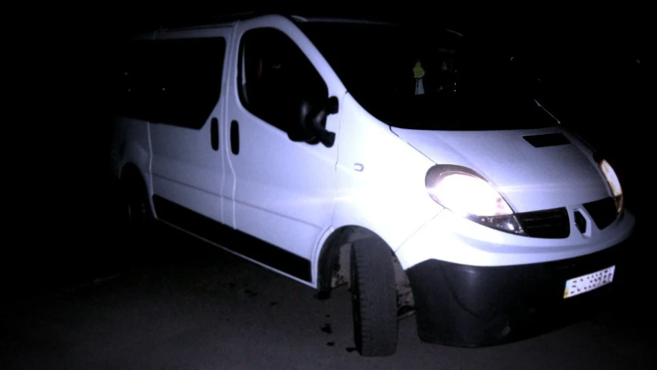 Renault Trafic Білий 2.0 DCI 3
