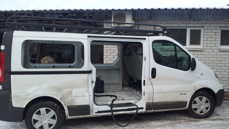 Renault Trafic Білий 2.0 турбо 115 коня 2