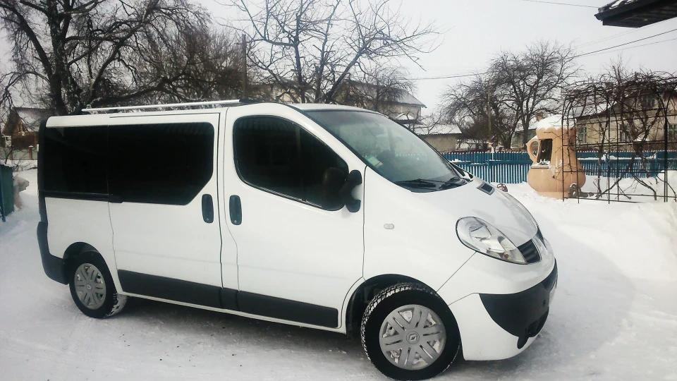 Renault Trafic білий 2,0 DCI...115 л.с 5