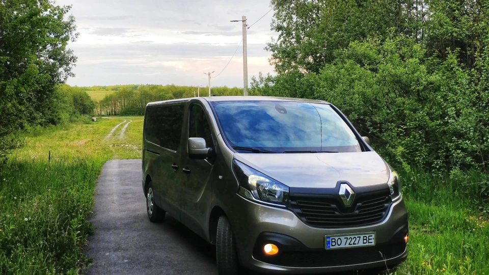 Renault Trafic Бітурбовец