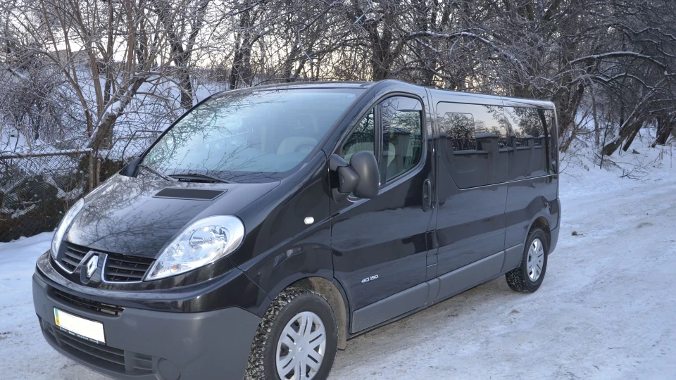 Renault Trafic Black Rider 2.5 turbo 5