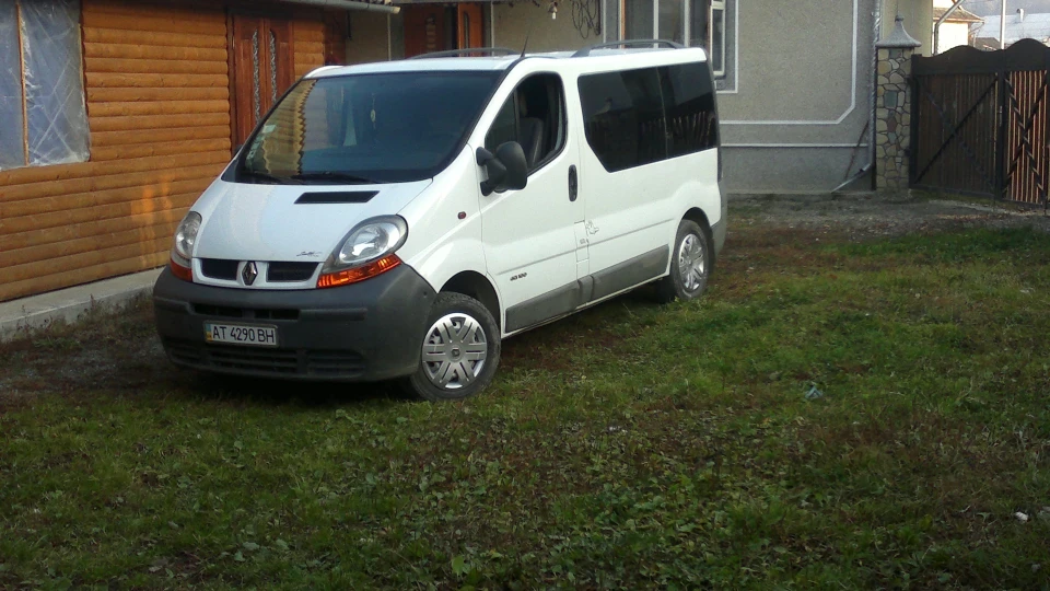 Renault Trafic Бомба........ 4