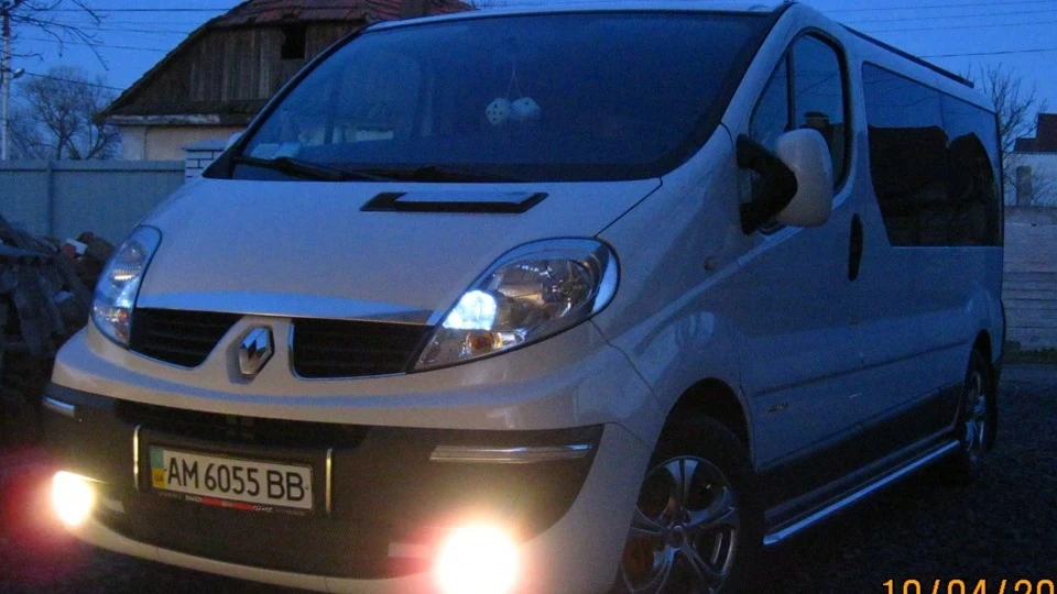 Renault Trafic DCi 115 5