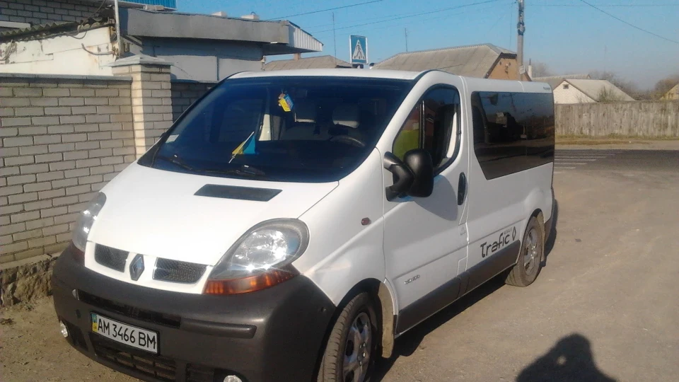 Renault Trafic golovastik 4