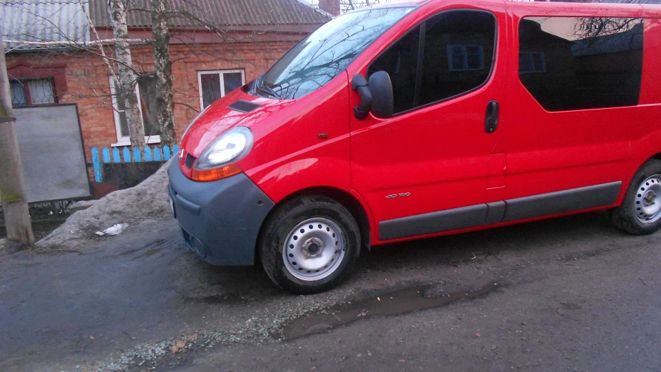 Renault Trafic красень 2