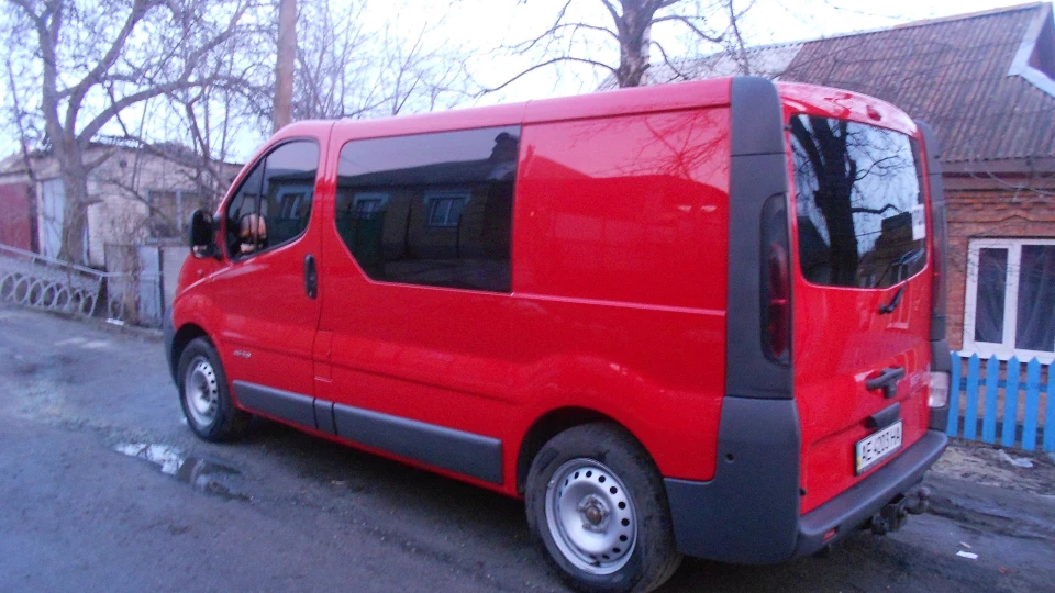 Renault Trafic красень 3