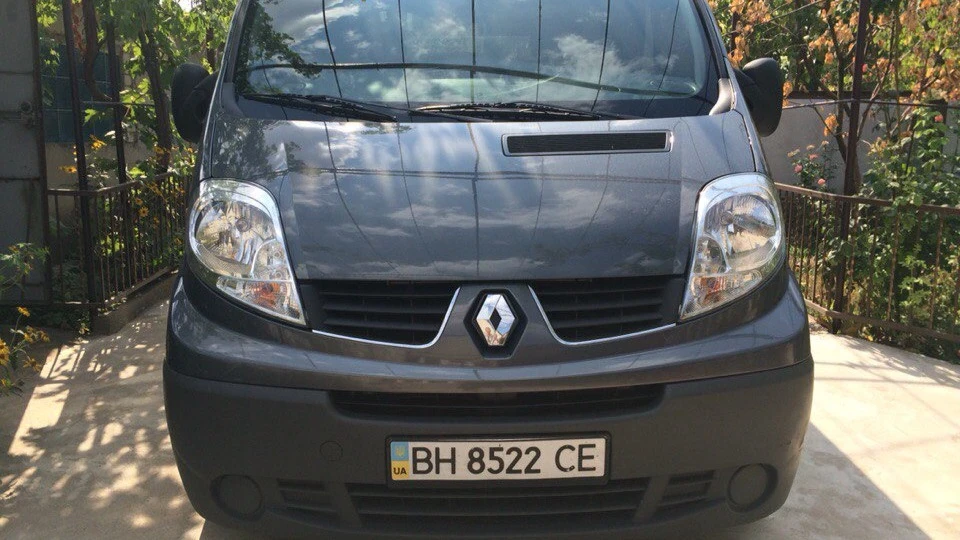 Renault Trafic Long 2.5 на рОботе 4