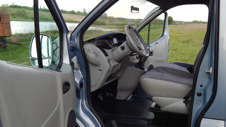 Renault Trafic Лонг 3