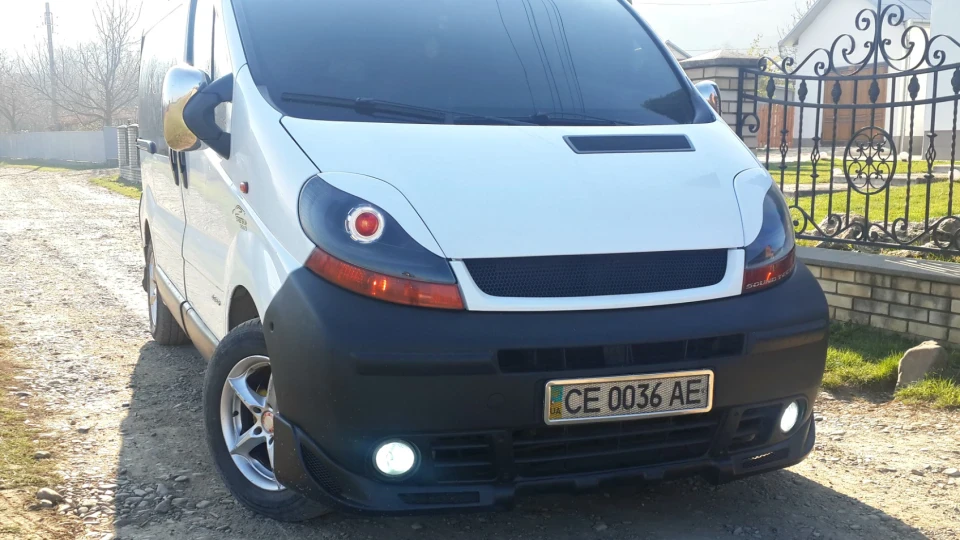 Renault Trafic Luxurious trafic 4