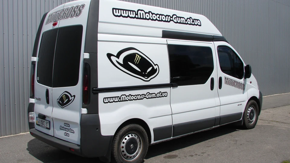 Renault Trafic MOTOCROSS 2