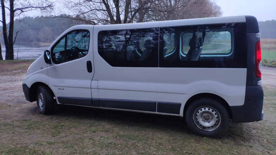 Renault Trafic Оригінал пасажир 2